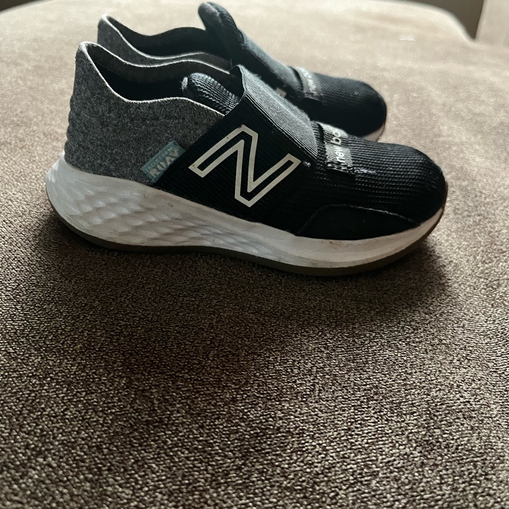 New Balance size 7c sneakers. Black/white/grey